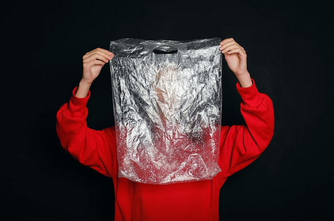Earth-Friendly Alternatives to Plastic Shopping Bags
